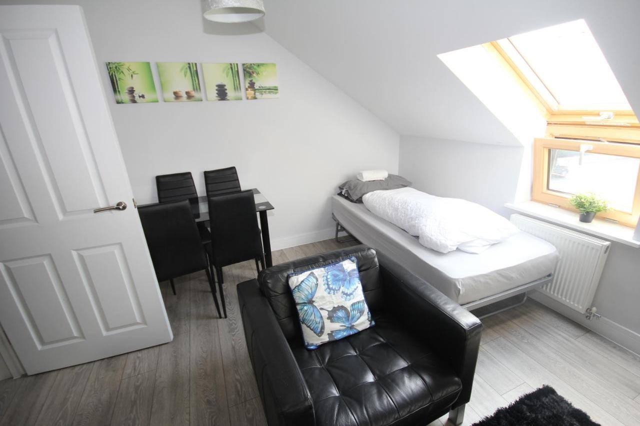 Holden Court Apartments - Apt 6 West Drayton  المظهر الخارجي الصورة