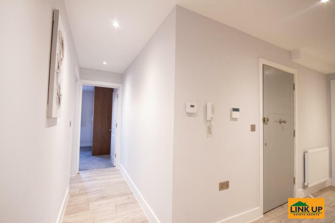 Holden Court Apartments - Apt 6 West Drayton  المظهر الخارجي الصورة