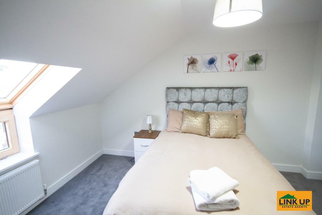 Holden Court Apartments - Apt 6 West Drayton  المظهر الخارجي الصورة